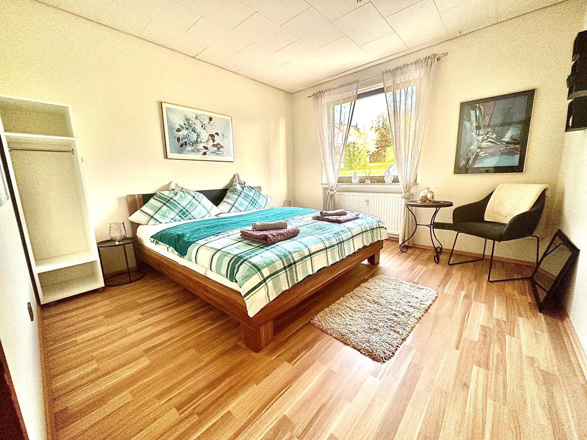 Cozy Charming Theresa Apartment Schmelz Exterior photo